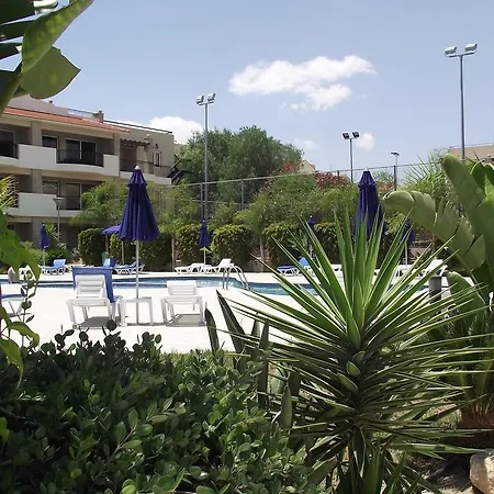 Gardens E5 Pyla
